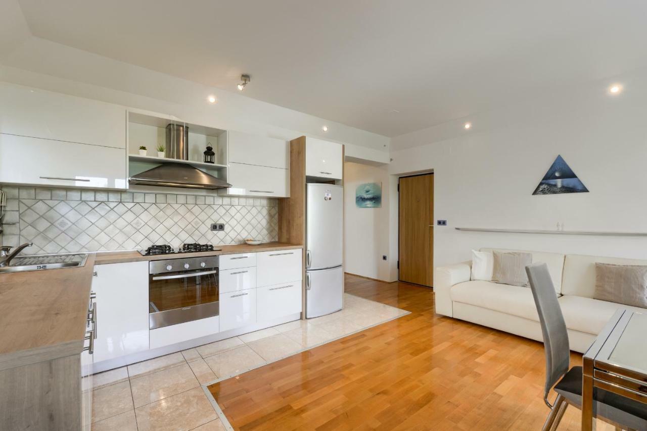 Apartament Bosa *